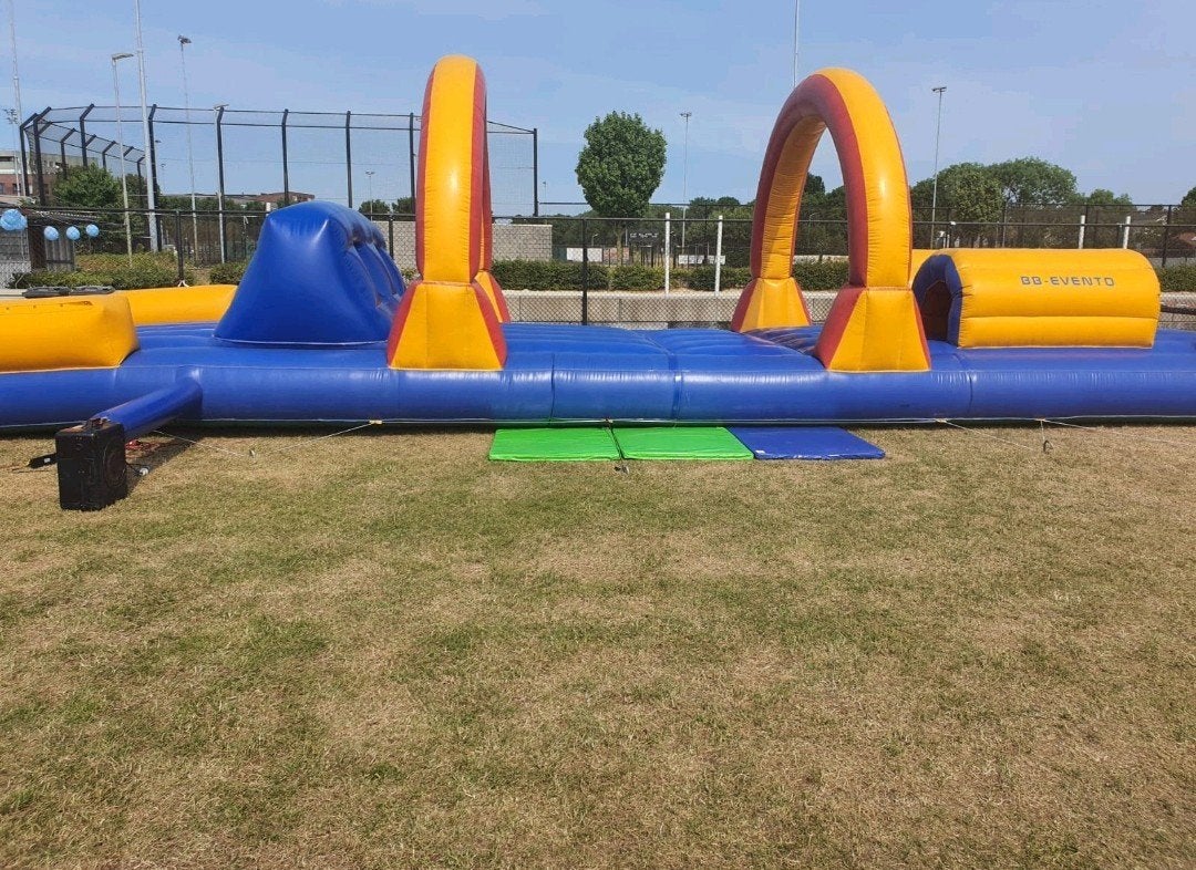 Te koop stormbaan hindernisbaan €800 zonder blower, Ophalen of Verzenden, Gebruikt, Overige