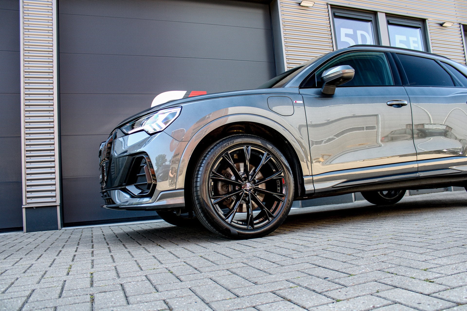 Audi Q3 45 TFSI e S Edition | Memory | 360 camera | Trekhaak, Gebruikt, Euro 6, Leder en Stof, Hybride Elektrisch/Benzine