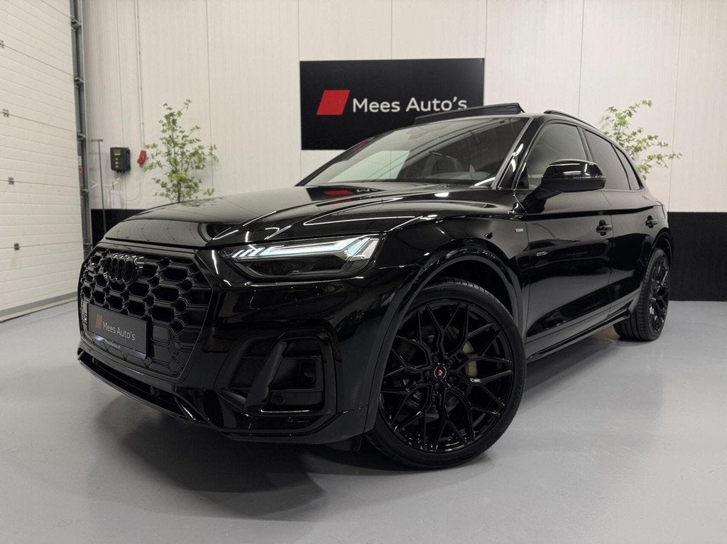 Audi Q5 55 TFSIe quattro Competition|Luchtvering|Pano|Carbon, Auto's, Automaat, 2005 kg, Gebruikt, 4 cilinders