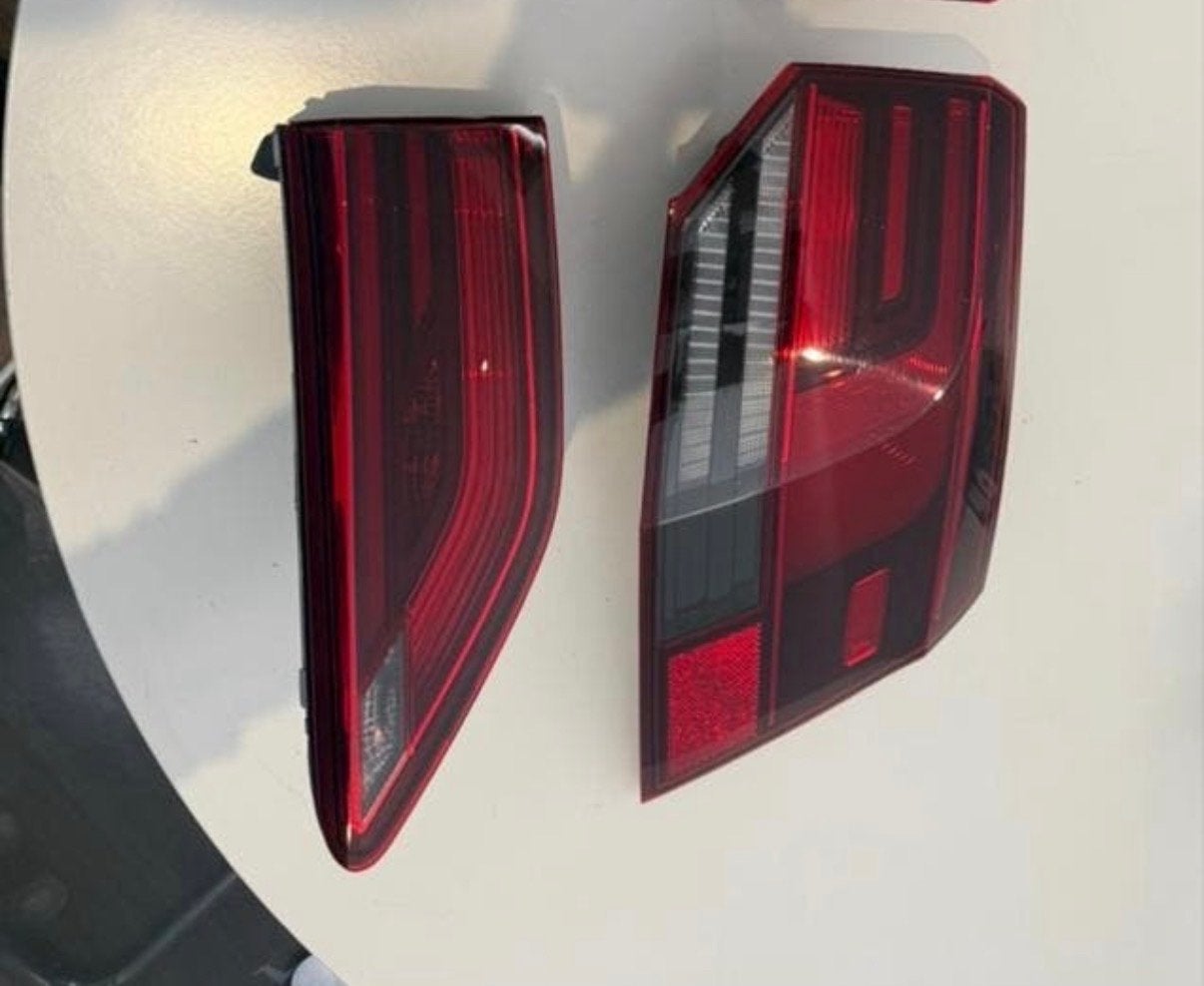 VW Golf 8 Achterlicht Rechts - Origineel Onderdeel, Ophalen of Verzenden, Gebruikt, Volkswagen