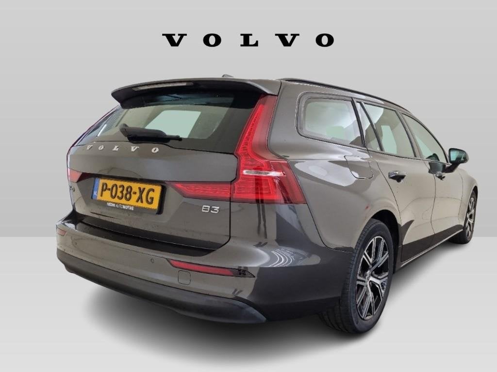 Volvo V60 2.0 B3 Essential | Adaptieve Cruise Control | Park, Auto's, Stof, Euro 6, 4 cilinders, 1634 kg