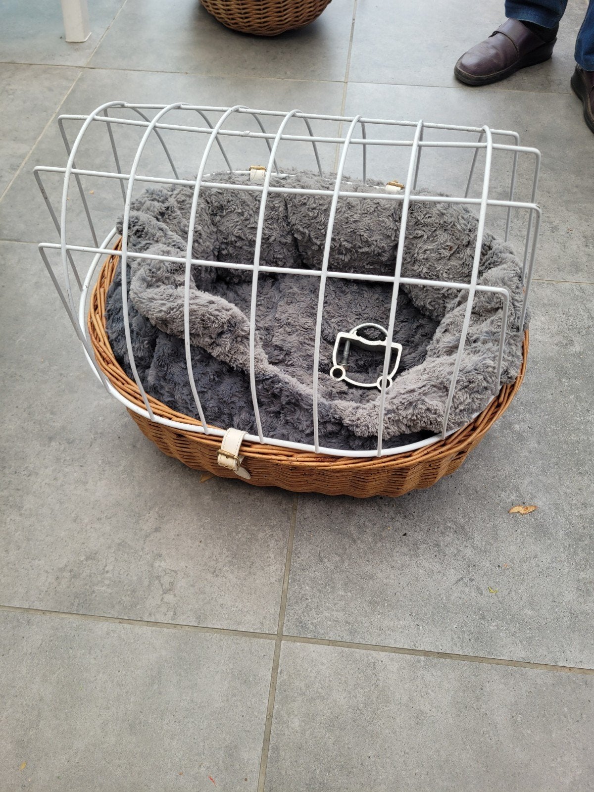 rieten fietsmand voor hondje, Ophalen of Verzenden, Gebruikt