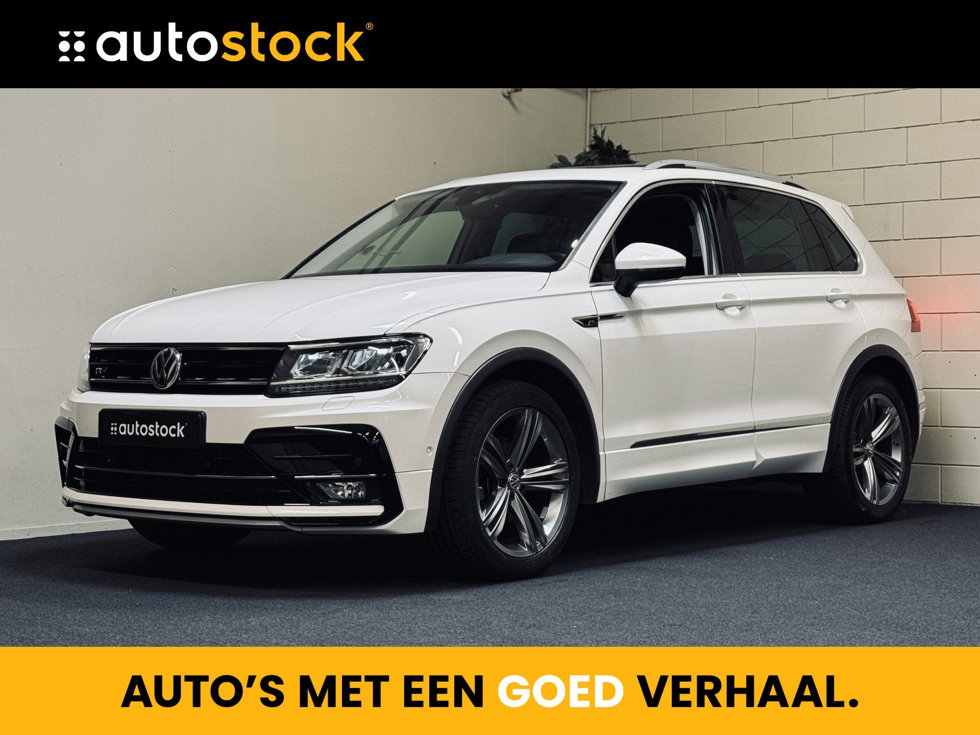 Volkswagen Tiguan 1.5 TSI ACT Highline R-Line | Panorama | L, Wit, Leder, Bedrijf, SUV of Terreinwagen
