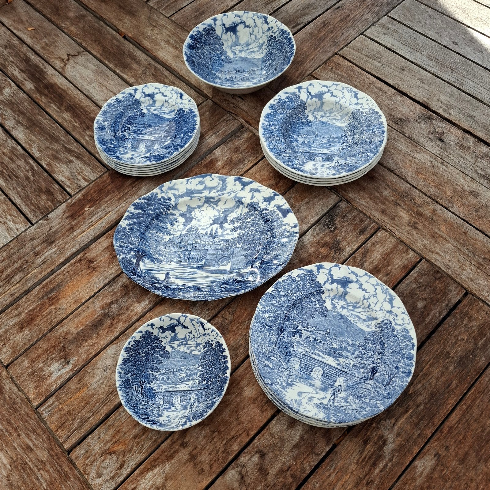 Prachtig vintage servies Crown Ducal 'Bridge Scenes' – 19-de, Overige merken, Klassiek, Ophalen of Verzenden, Zo goed als nieuw