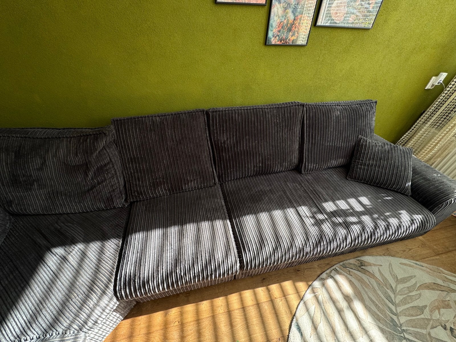 Ruime antraciet grijze ribstof hoekbank - 3.30m x 2.70m, Ophalen, Gebruikt, Hoekbank, 300 cm of meer