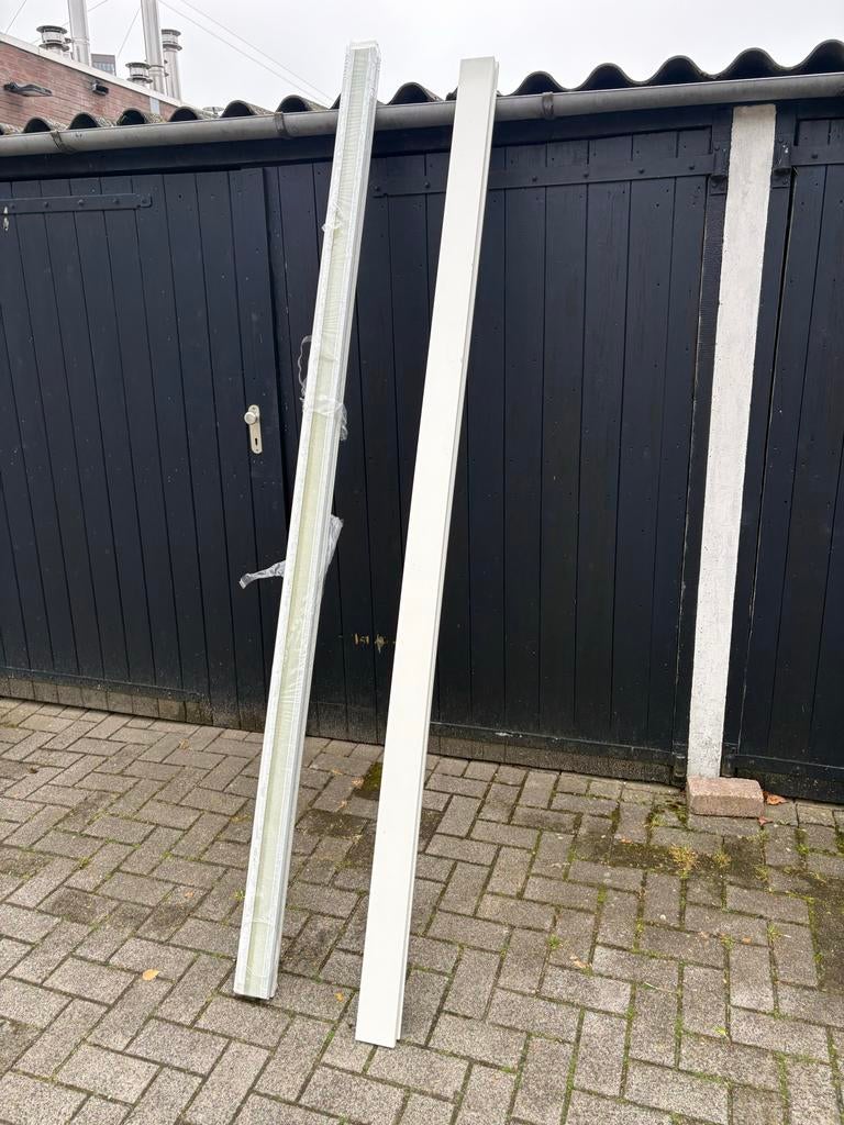 Witte plinten, 7 stuks van 9x240cm. 1,5cm dik, Ophalen, Overige materialen, Nieuw, 250 cm of meer