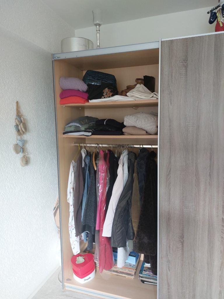Zo goed als nieuwe kledingkast - ideaal voor verhuizing, Met deur(en), 200 cm of meer, Ophalen of Verzenden, Zo goed als nieuw