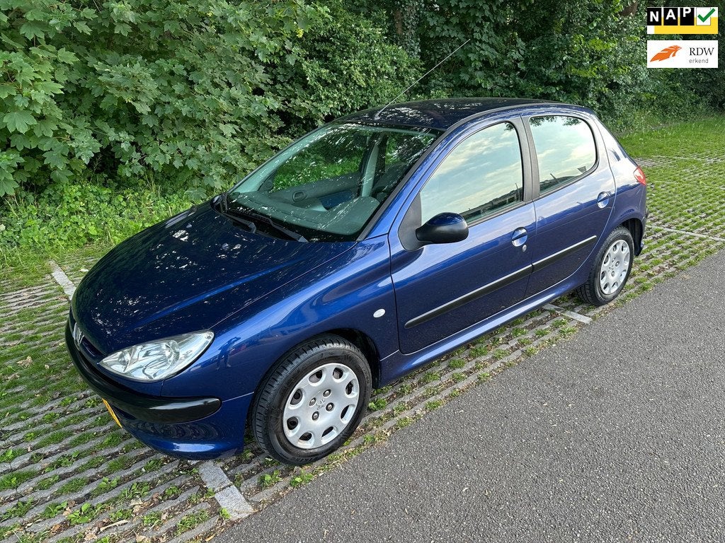 Peugeot 206 1.4 Air-line VOL AUTOMAAT Airco 107DKM NAP, Auto's, Peugeot, Bedrijf, Te koop, ABS, Airbags, Airconditioning, Boordcomputer