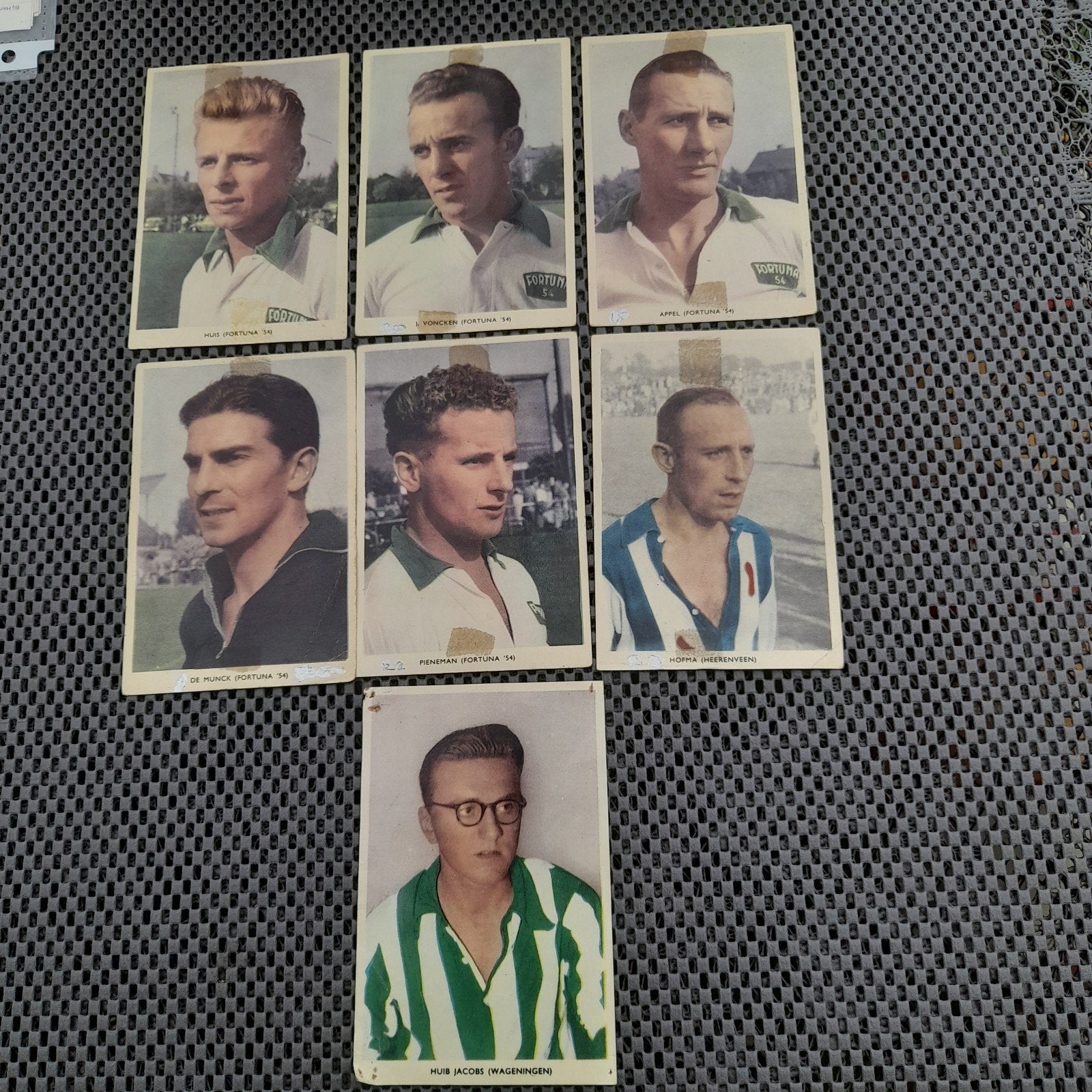 Monty Portret kleur 1953, Ophalen of Verzenden, Gebruikt, Overige binnenlandse clubs, Poster, Plaatje of Sticker