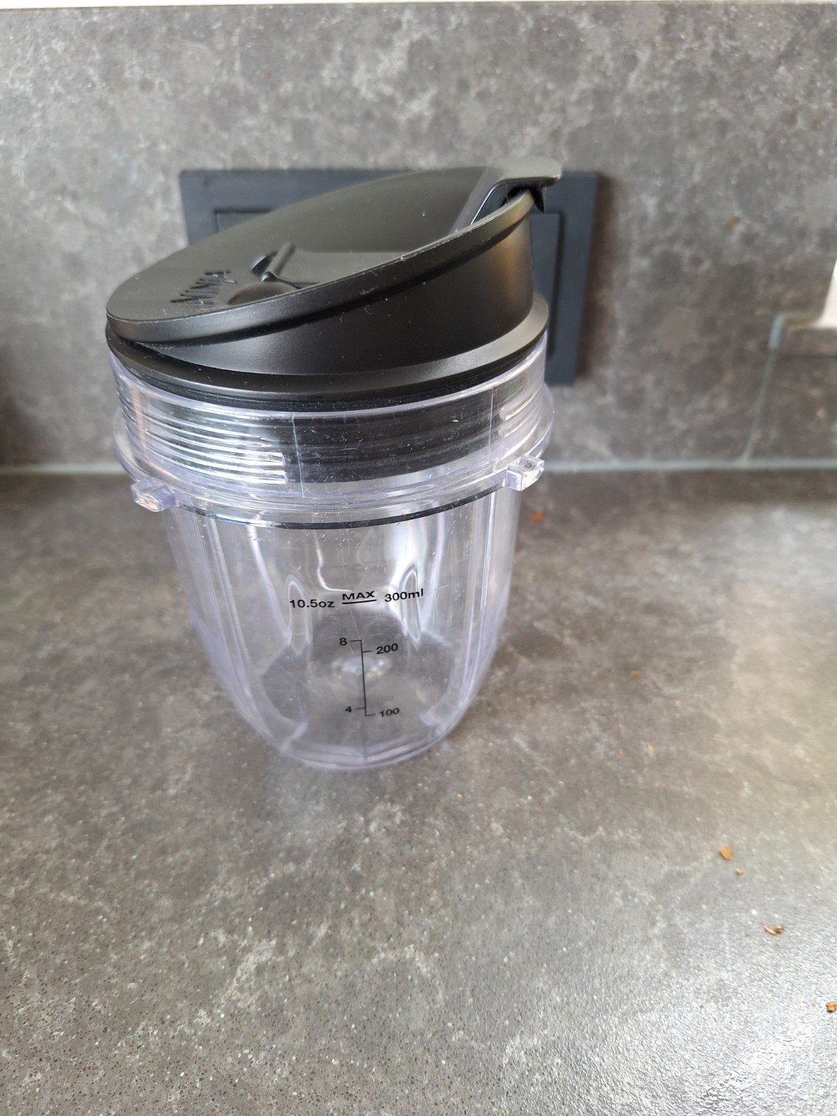 Ninja Blender Cup 300ml met Deksel - Zo goed als nieuw, Ophalen of Verzenden, Zo goed als nieuw, Blender-accessoire