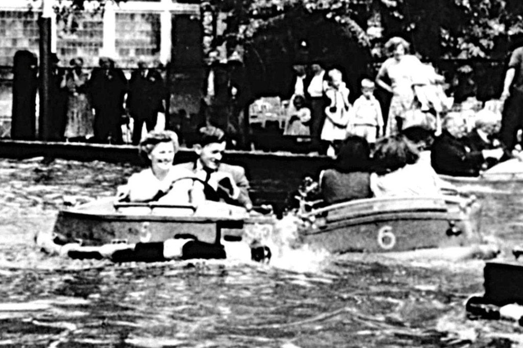804690 Apeldoorn Julianatoren 1959 Gelopen met zegel, Ophalen of Verzenden, 1940 tot 1960, Gelopen, Gelderland