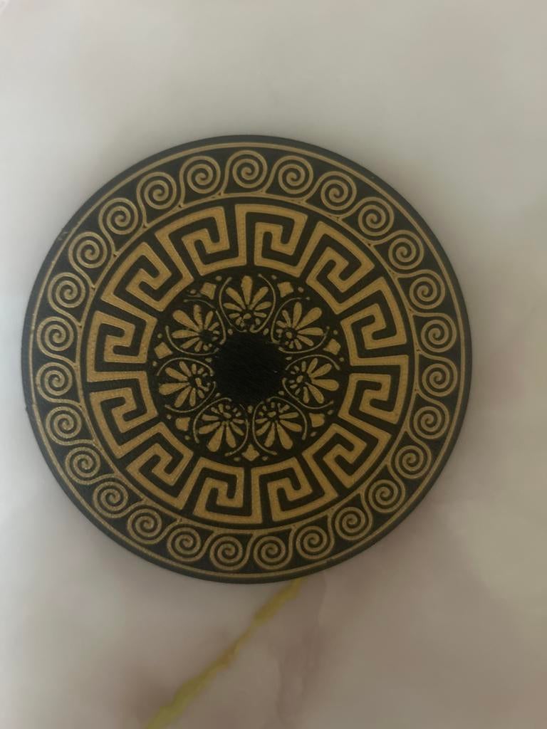 Versace onderzetters nieuw zwart met goud look, Ophalen of Verzenden, Zo goed als nieuw, Glas of Kopje