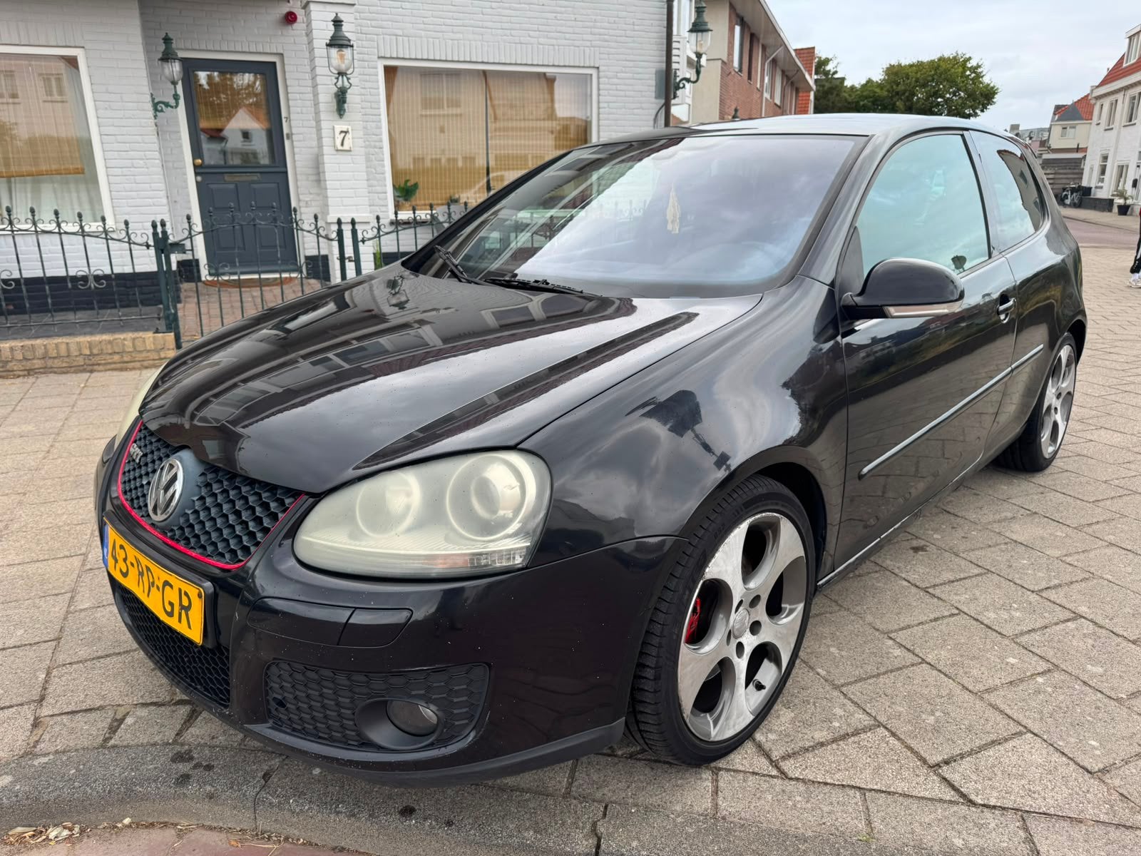 Volkswagen Golf 2.0 GTI Automaat/ Leer/ Apk, Zwart, 4 cilinders, 1984 cc, Zwart