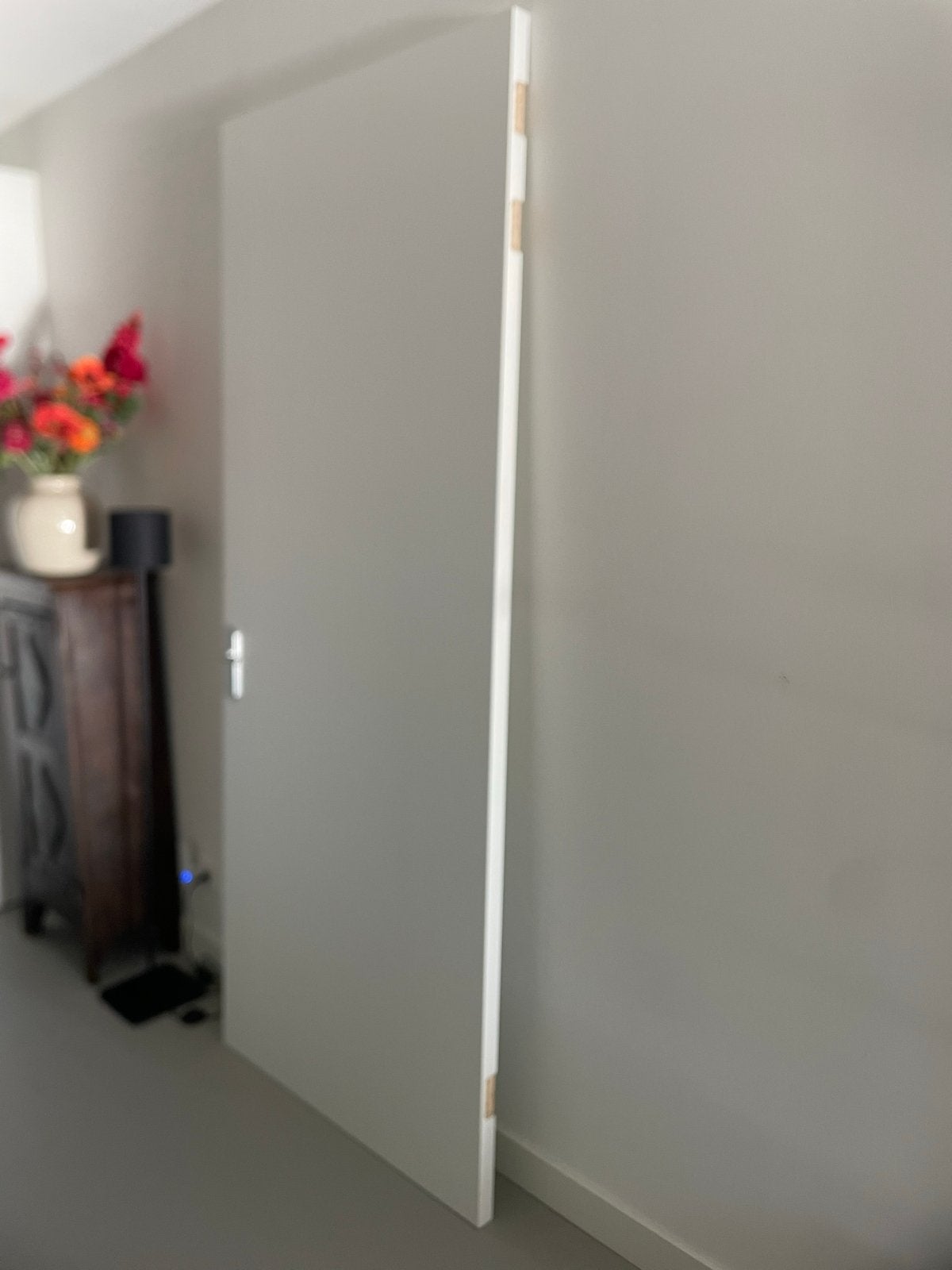 Witte binnendeur met klink en scharnieren - Nieuw, Doe-het-zelf en Verbouw, Ophalen, 80 tot 100 cm, 215 cm of meer, Binnendeur