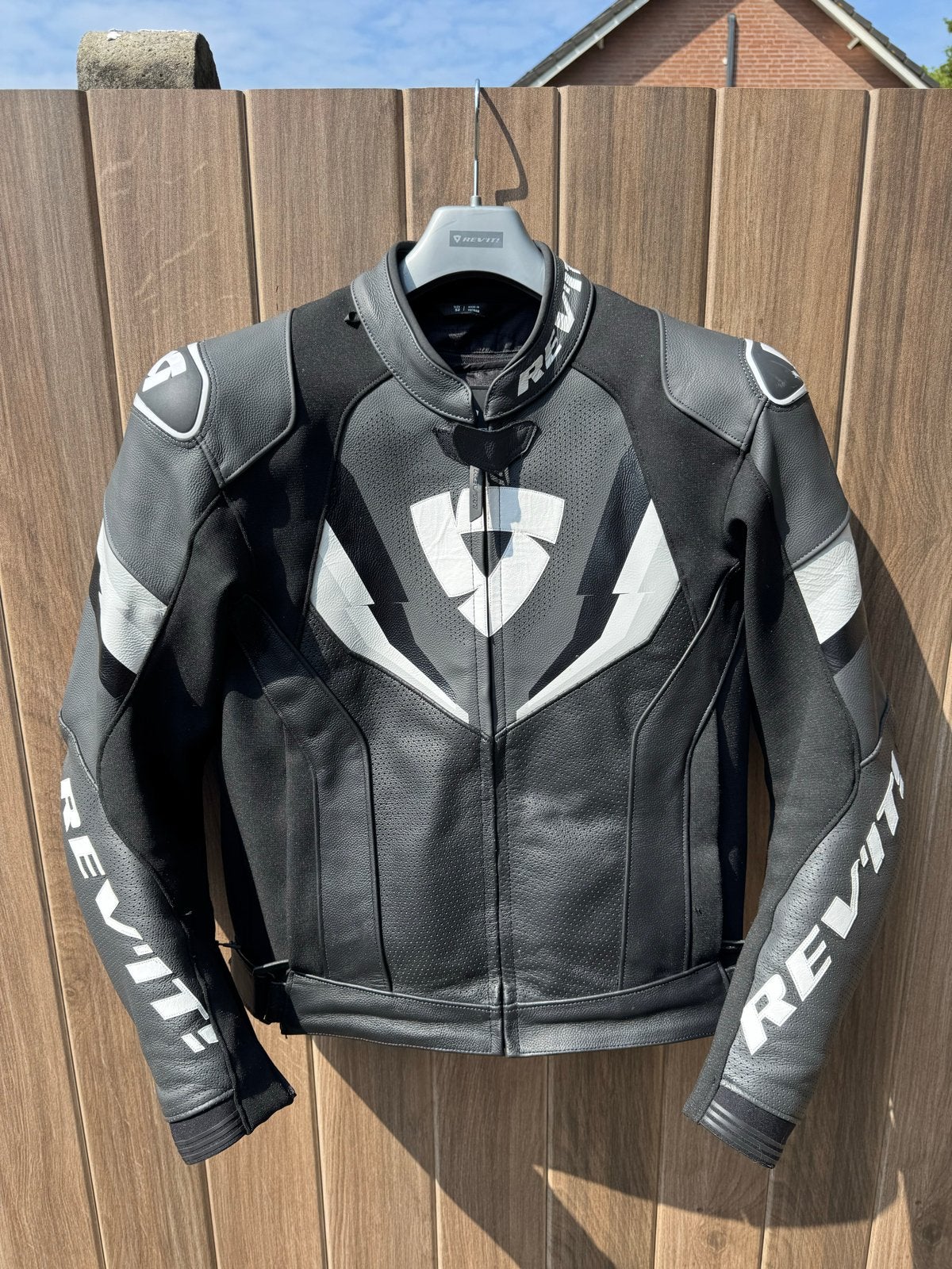 Rev'it Quantum 3 motorjas - Leer - Maat 52 - Sportief, Motoren, Kleding | Motorkleding, Ophalen of Verzenden, Tweedehands, Heren