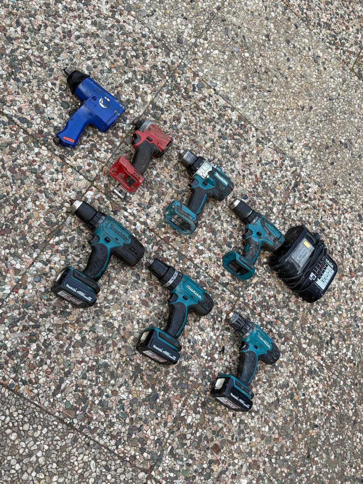 Makita Diverse boormachines en schroefmachines, Variabele snelheid, Ophalen of Verzenden, Boor- en Schroefmachine, Gebruikt