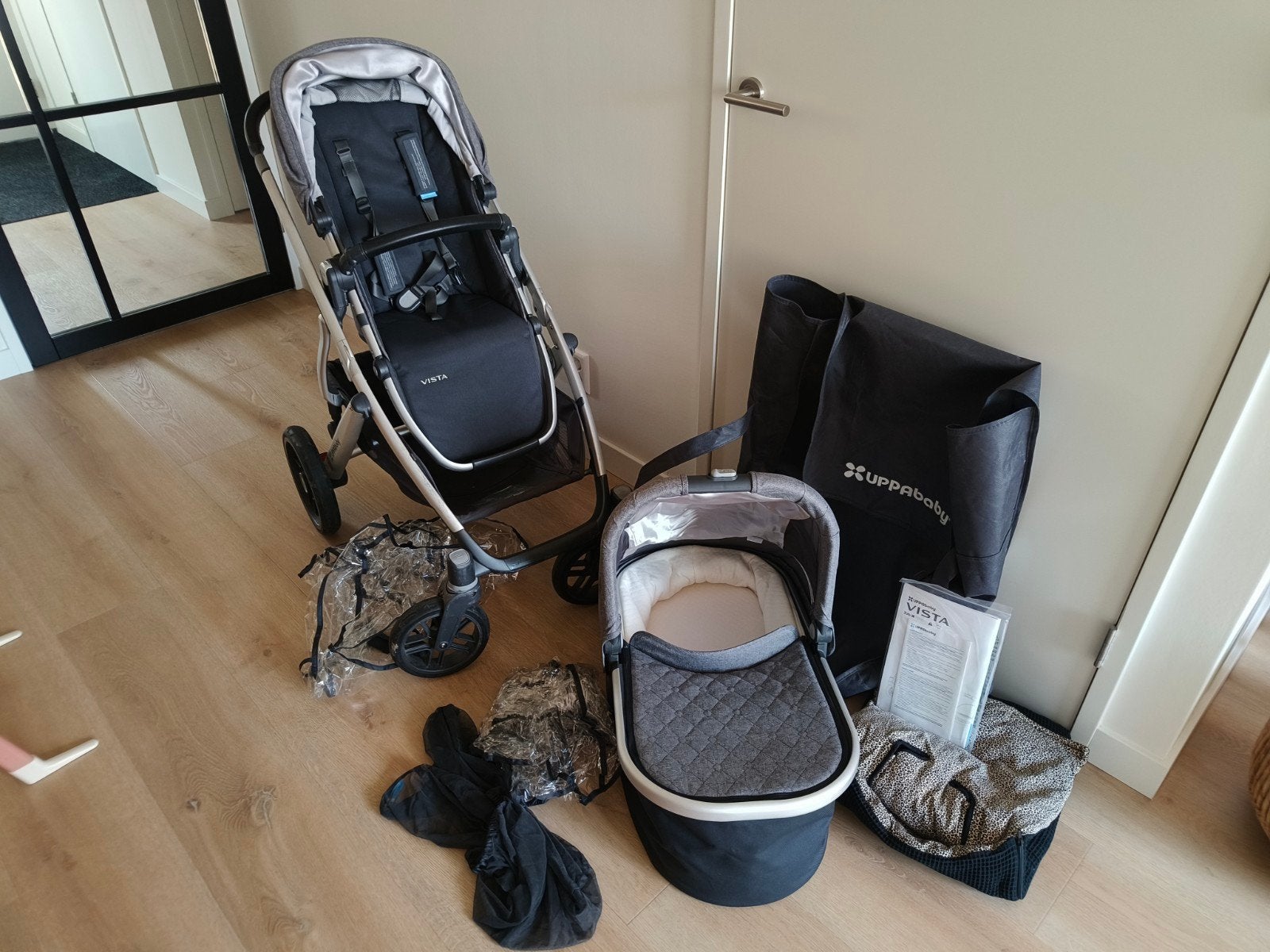 UPPAbaby Vista kinderwagen met reiswieg en zitje (grijs), Gebruikt, Ophalen, Overige merken, Duowagen