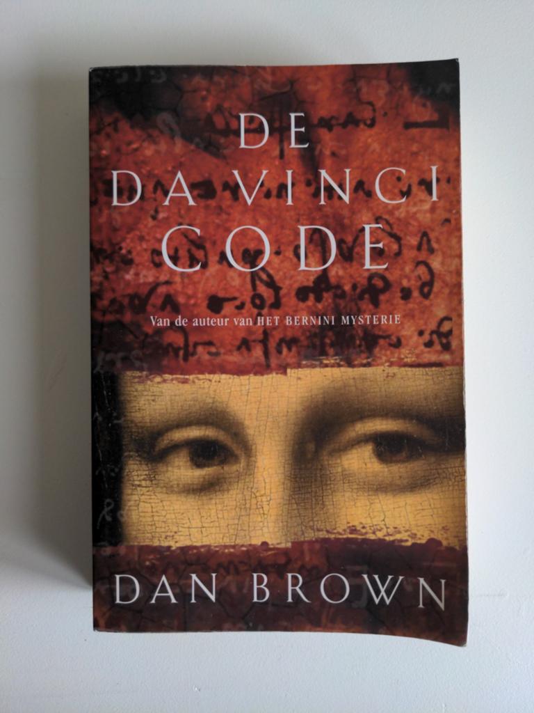 De Da Vinci Code - Dan Brown (Paperback), Ophalen of Verzenden, Gelezen, Dan Brown, Nederland
