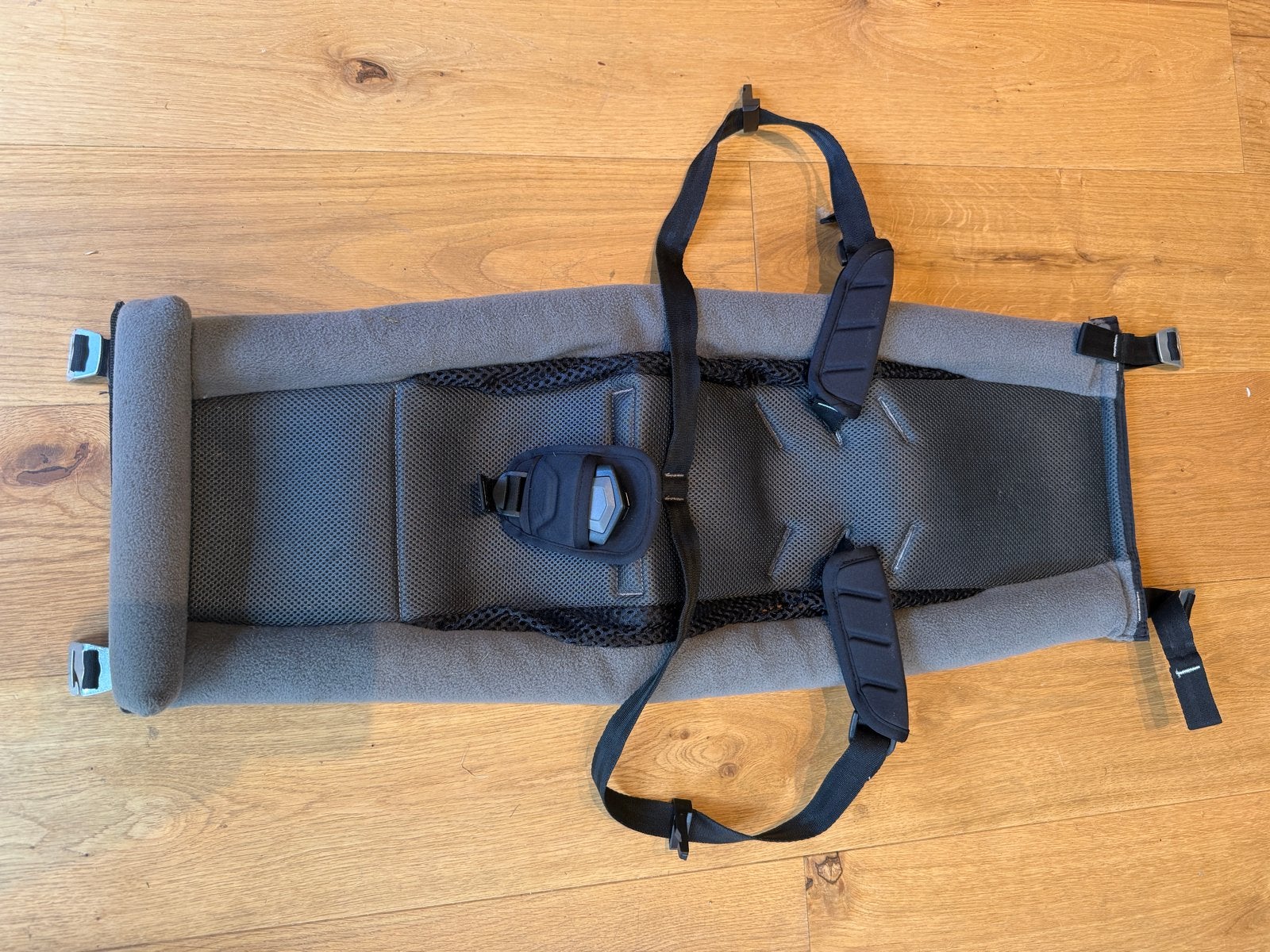 Thule Chariot Infant Sling - perfecte staat, Overige methoden, Slaapstand, Ophalen of Verzenden, Zo goed als nieuw
