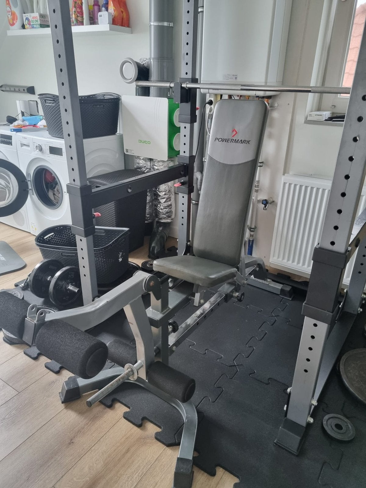 Verstelbare fitnessbank + leg Extension Preacher Curl, Sport en Fitness, Fitnessmaterialen, Ophalen, Zo goed als nieuw, Fitnessbank