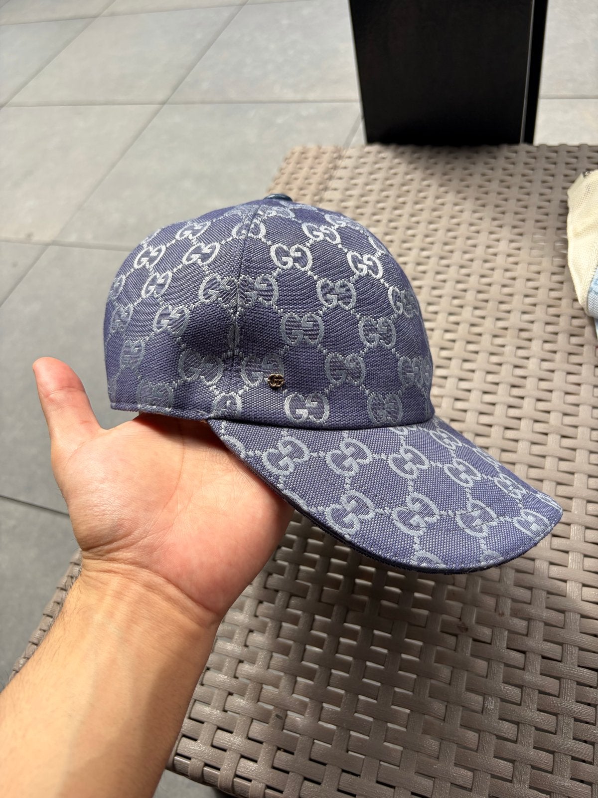 Gucci petje paars/blauw maat M - Nooit gedragen!, Ophalen of Verzenden, Nieuw, Pet