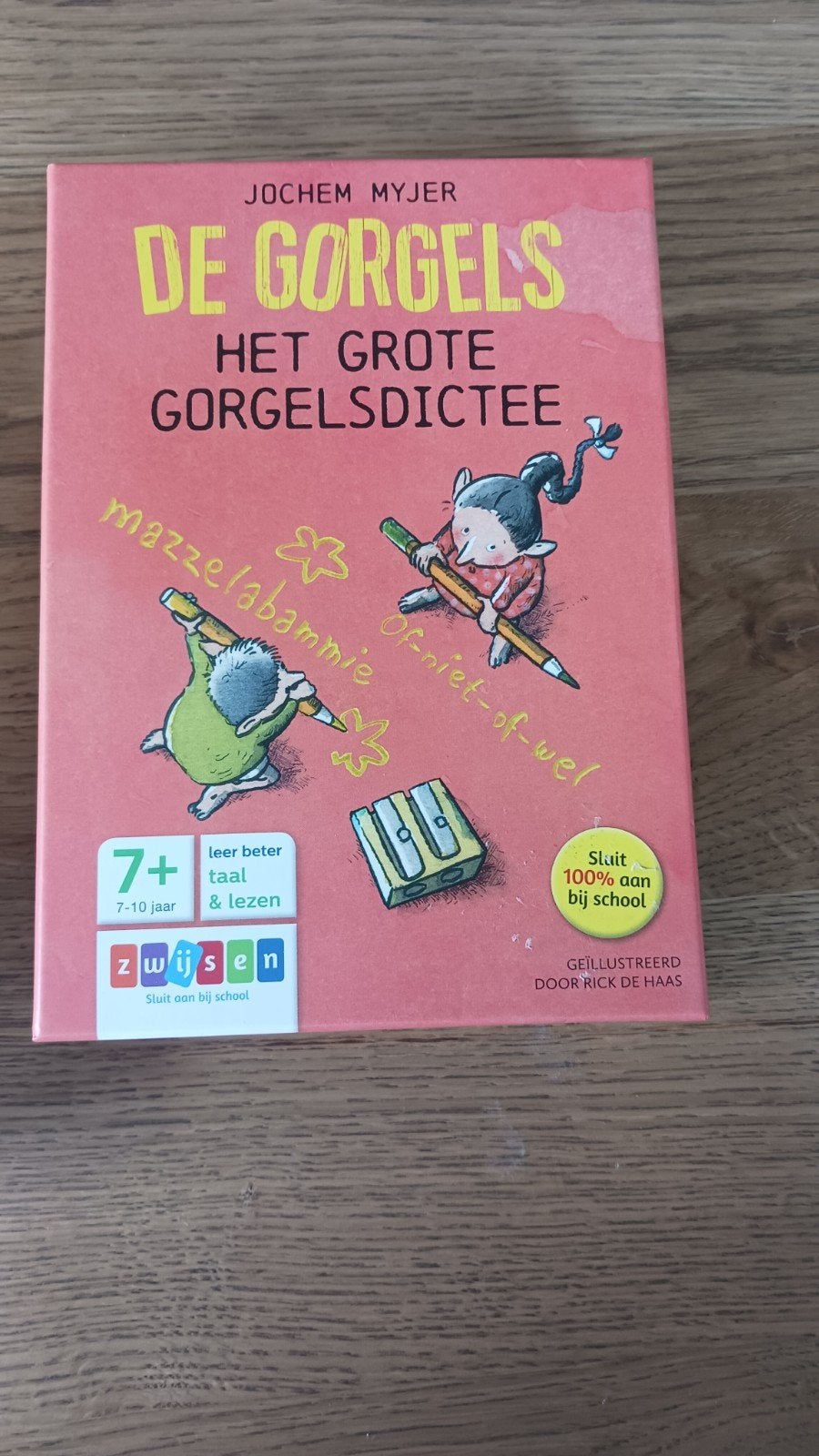 De Gorgels: Het Grote Gorgelsdictee - Jochem Myjer, Ophalen of Verzenden, Zo goed als nieuw, Jochem Myjer, Fictie algemeen