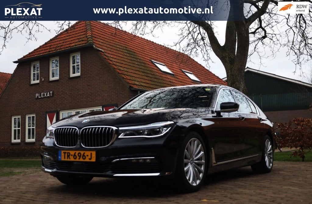 BMW 7-serie 740i High Executive Aut. | Adaptief | Luchtverin, Automaat, Achterwielaandrijving, Gebruikt, 1700 kg