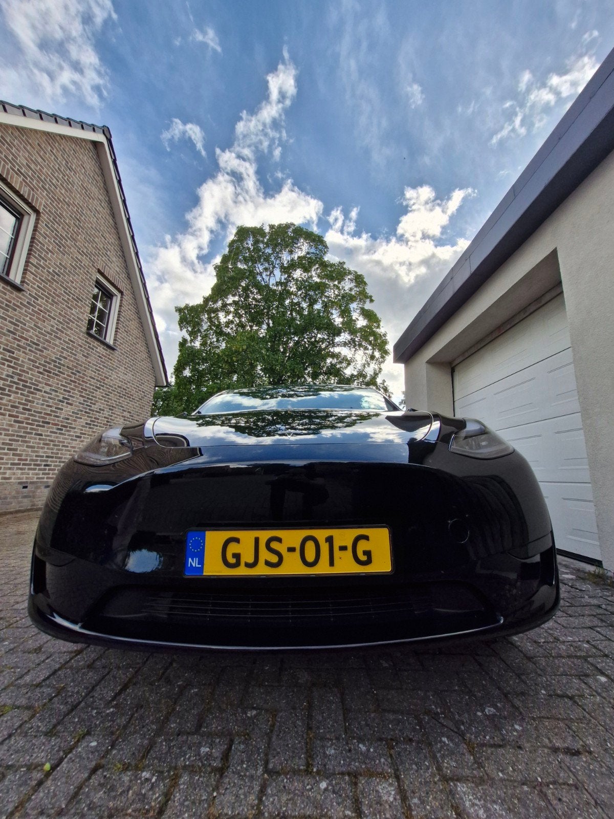 Tesla Model Y 2024 Zwart 45000km, Auto's, Automaat, Achterwielaandrijving, Zwart, Elektrisch
