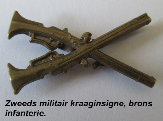 militair,  zware brons kraaginsigne infanterie, Ophalen of Verzenden, Gebruikt, Overige onderwerpen