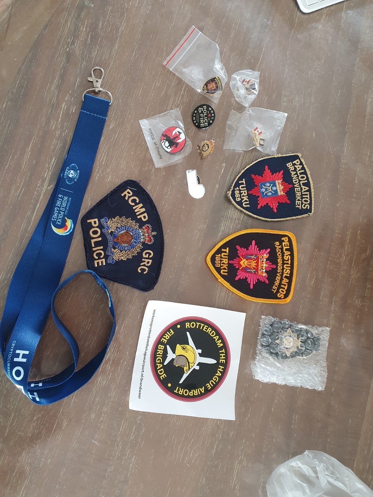 Brandweer en politie badges, patches en pins, Verzamelen, Ophalen of Verzenden, Gebruikt