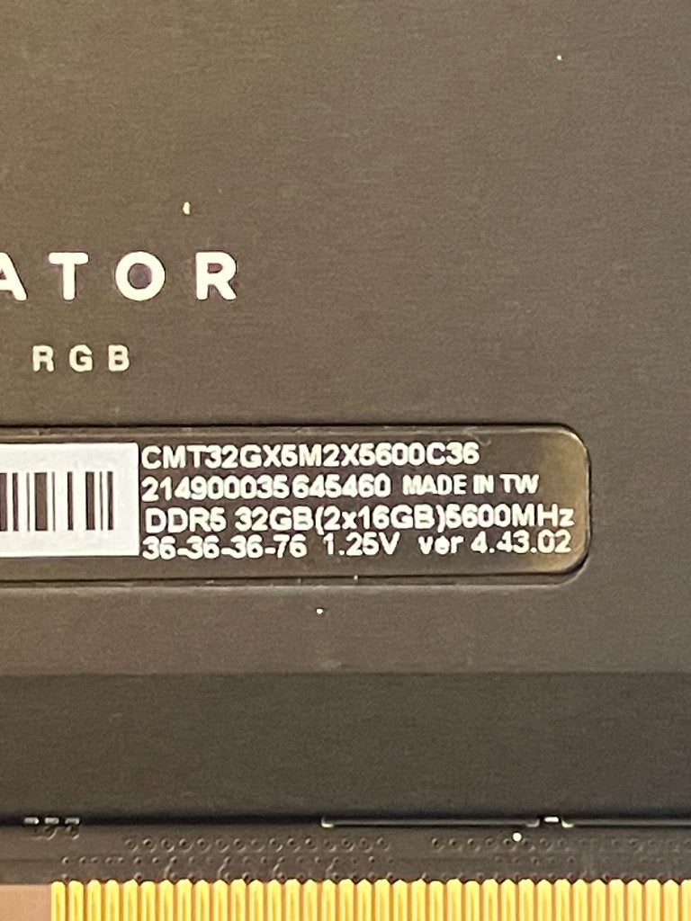 Foto 5 van Corsair Dominator DDR5 32GB (2x16GB) 5600MHz CL36 RAM