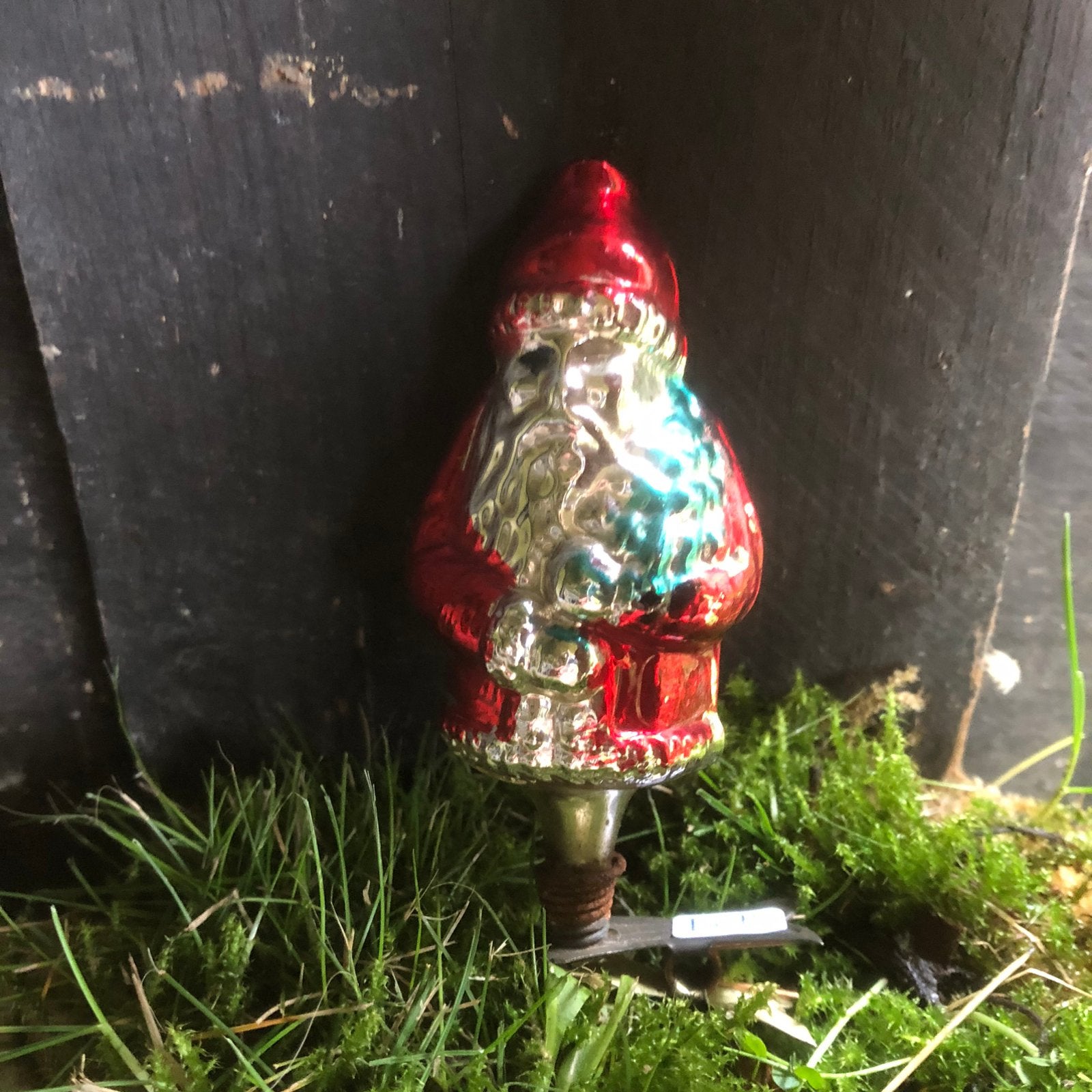 Oude kerstbal kerstman op knijpertje rood, Ophalen of Verzenden