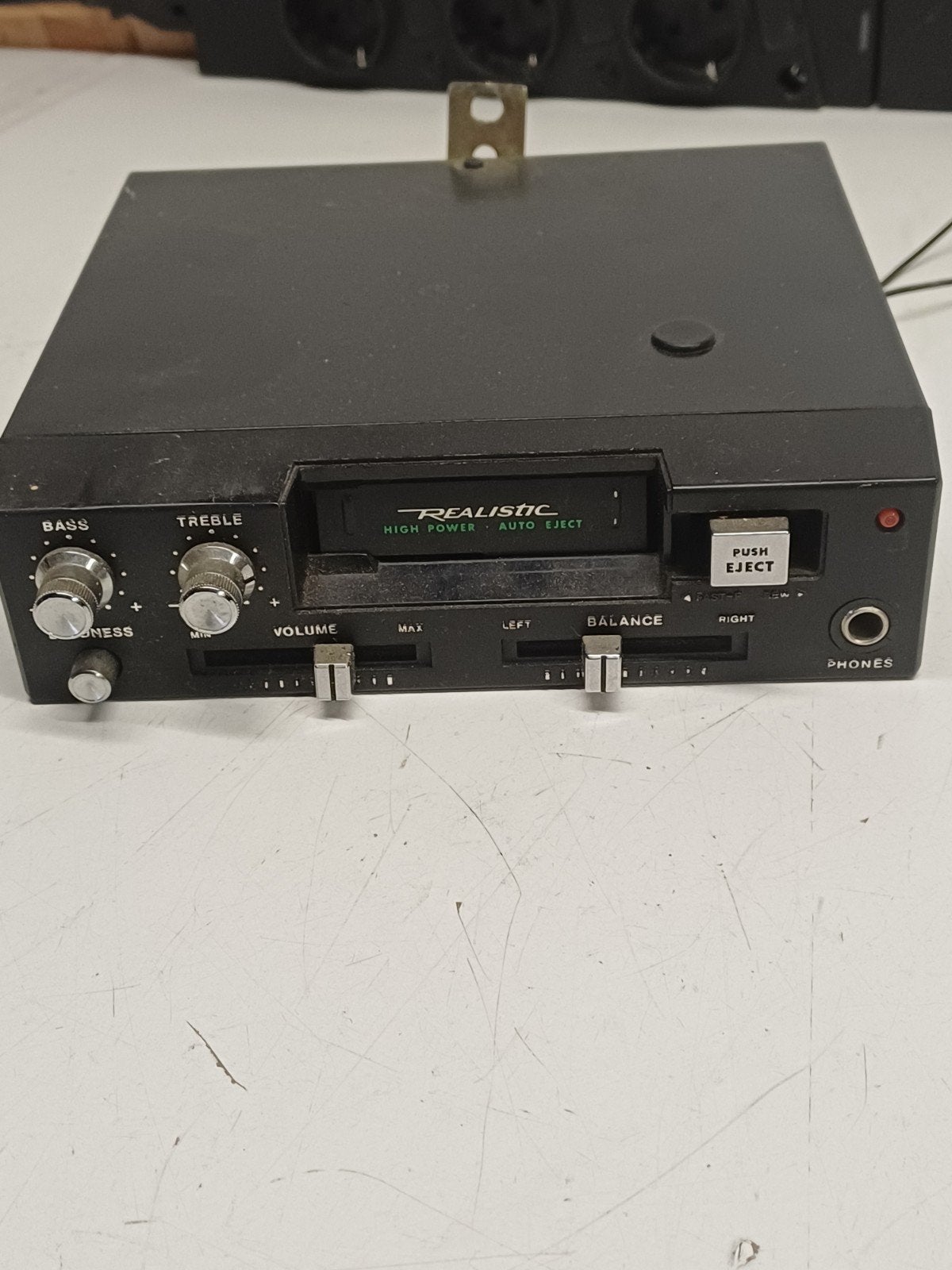 Realistic 12-1809 Stereo Cassette Speler Auto, Auto diversen, Ophalen of Verzenden, Gebruikt