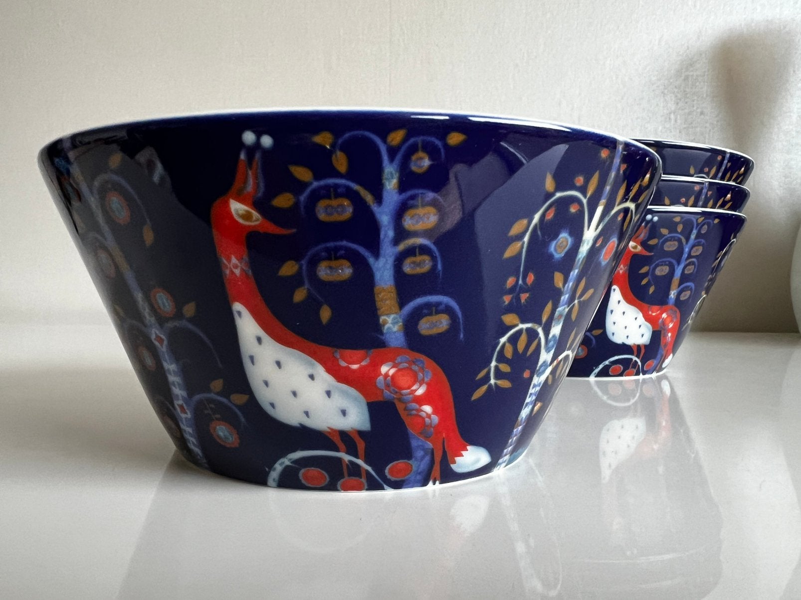 Iittala Taika Uil Blauw Schaal Kom Haapaniemi 0,6 L NWST, Ophalen of Verzenden, Zo goed als nieuw, Overige stijlen, Schaal of Schalen