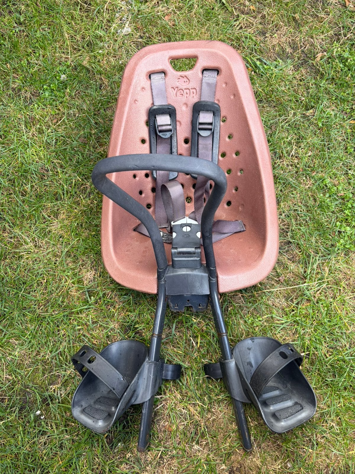 Thule yepp mini voorzitje met 2 adapters, Ophalen, Zo goed als nieuw
