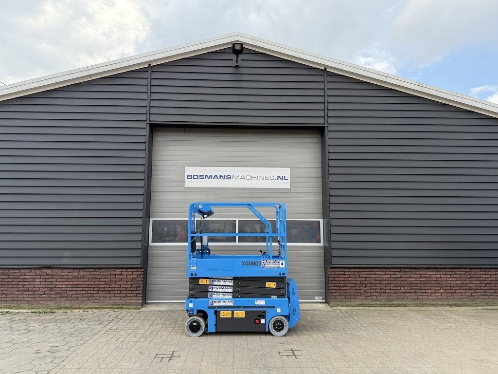 XCMG XG0807 AC schaarhoogwerker 7.8 M BJ 2024