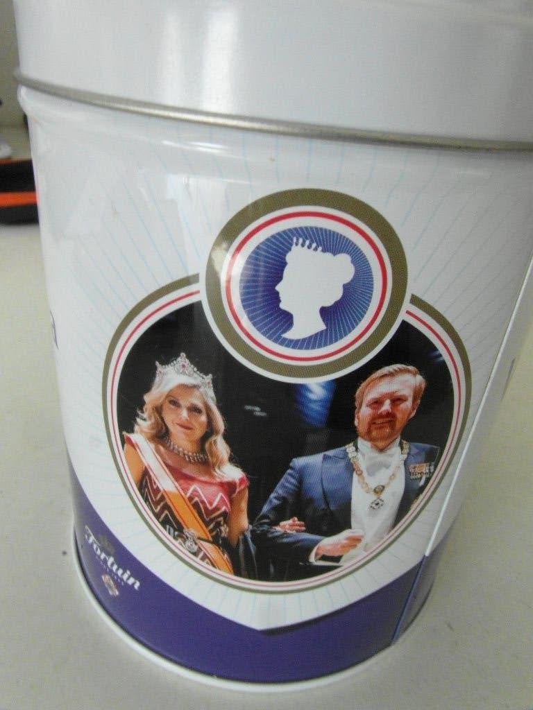 Trommeltje Koning en Koningin en kinderen, Ophalen of Verzenden, Kaart, Foto of Prent