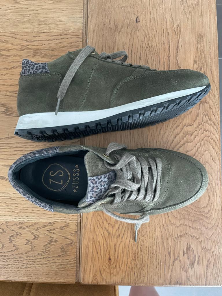 ZUSSS Sneakers Groen met Luipaardprint Maat 38, Kleding | Dames, Schoenen, Ophalen of Verzenden, Zo goed als nieuw, Groen, Sneakers of Gympen
