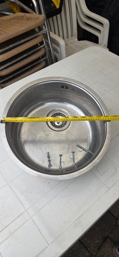 RVS ronde wasbak met keukenkraan, Ophalen, Minder dan 50 cm, Gebruikt, Minder dan 25 cm
