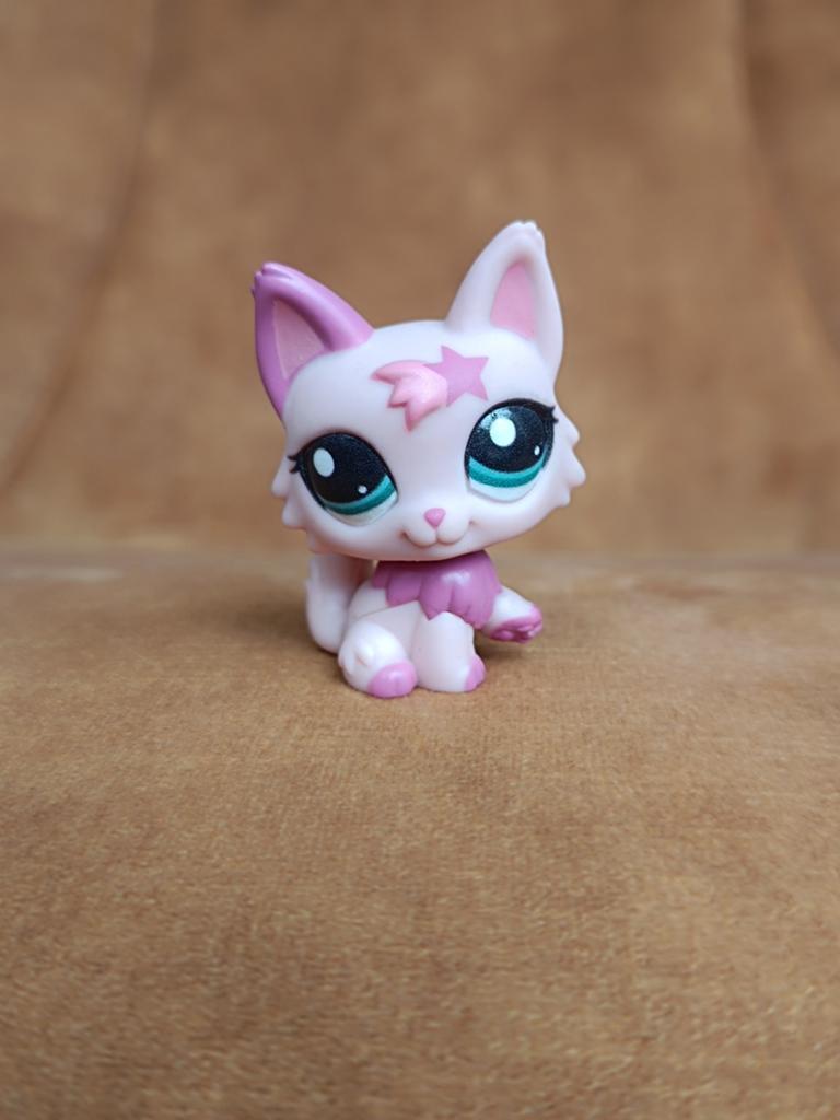 Littlest Petshop Persian Wolf Cat #2465
Authentiek., Ophalen of Verzenden, Zo goed als nieuw