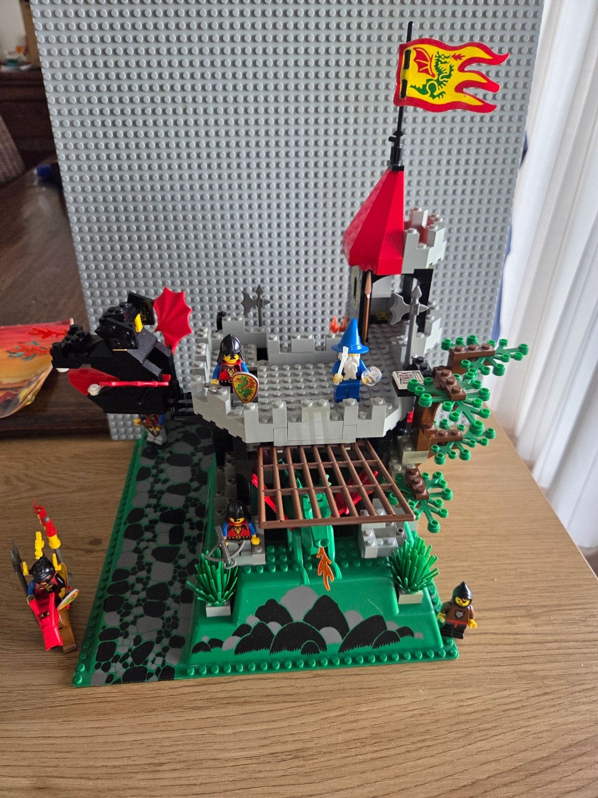Lego Castle 6082 Fire Breathing Fortress, Gebruikt, Lego, Ophalen of Verzenden, Inclusief instructies