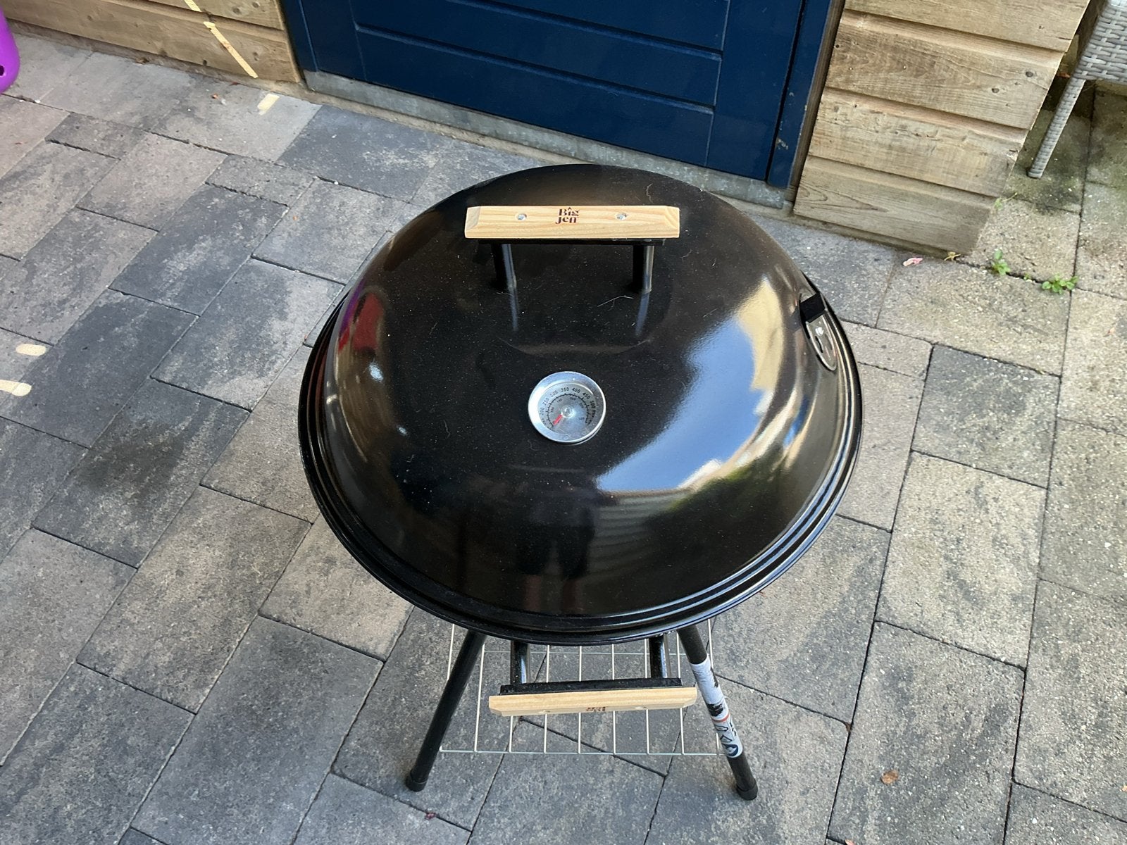 BBQ., Ophalen, Zo goed als nieuw