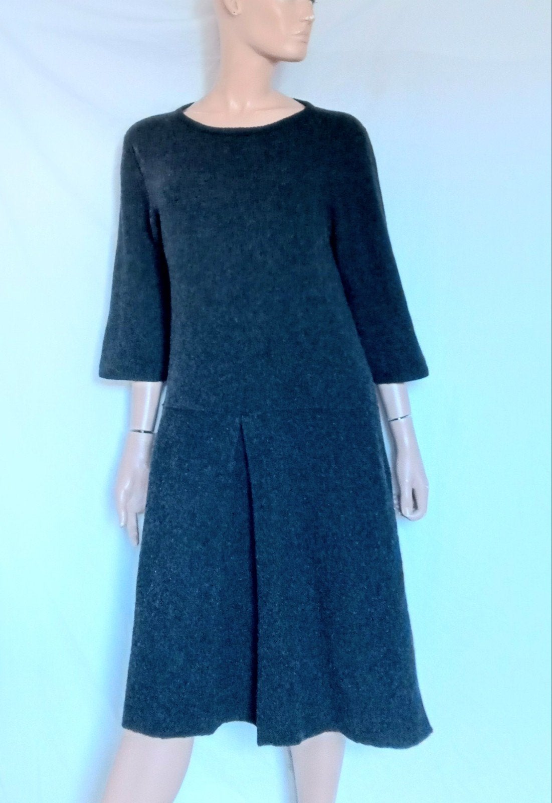 CONSEQUENT ITALY  Jurk , Maat L , WOL, Kleding | Dames, Jurken, Ophalen of Verzenden, Zo goed als nieuw, Maat 42/44 (L), Grijs