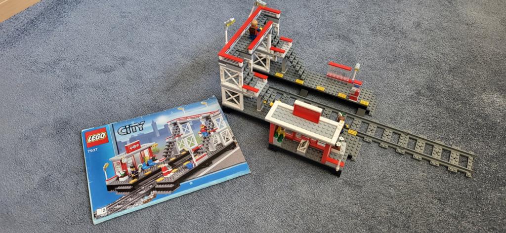 Lego treinstation (7939) compleet met boekje, Ophalen of Verzenden