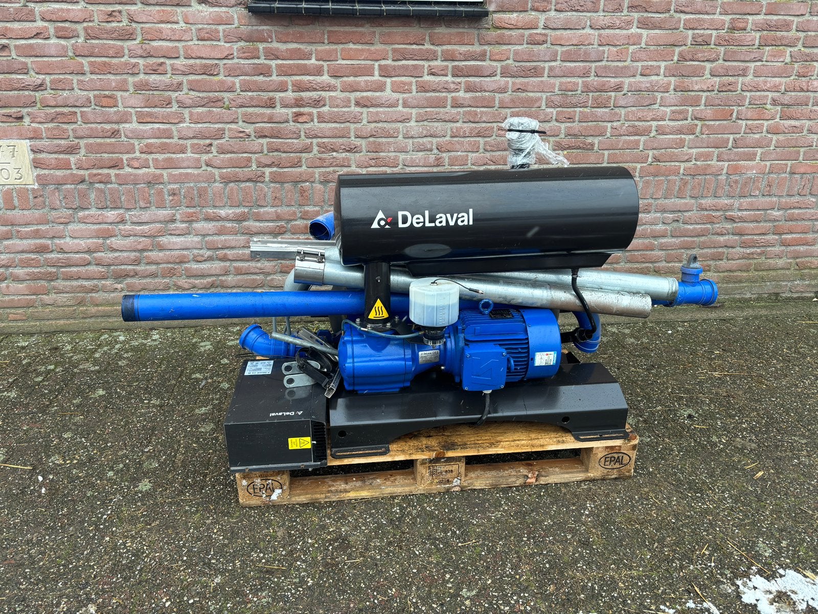 DeLaval vacuümpomp DVP1400NFO, Ophalen