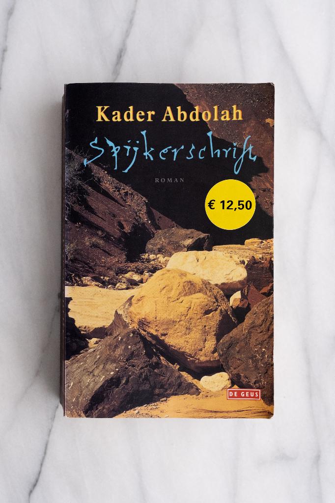 Spijkerschrift – Kader Abdolah, Ophalen of Verzenden, Gelezen, Kader Abdolah, Nederland