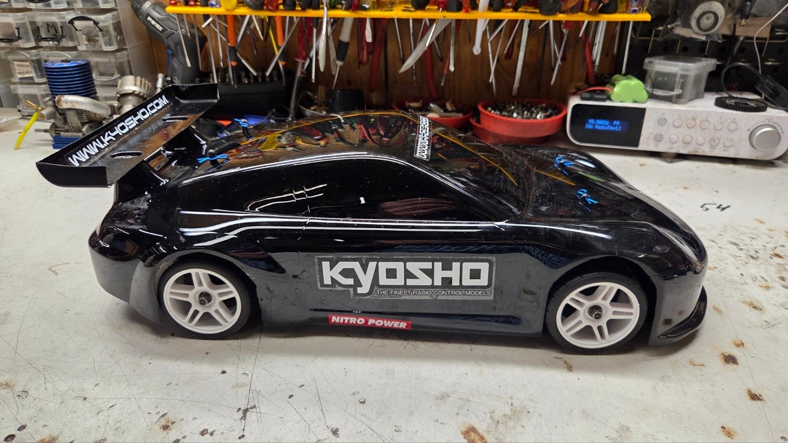te koop mooie kyocho, Gebruikt, Ophalen of Verzenden, Schaal 1:10, Auto onroad
