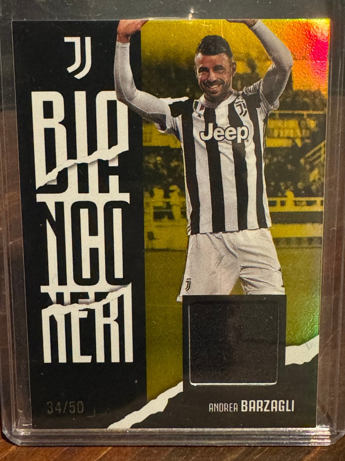 Topps Andrea Barzagli #BA-AB  Juventus team set /50 Relic, Verzamelen, Ophalen of Verzenden, Zo goed als nieuw, Buitenlandse clubs
