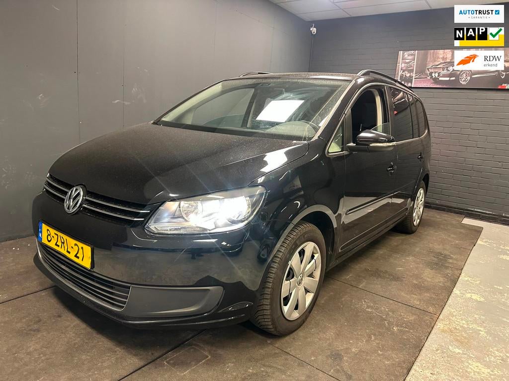 Volkswagen Touran 2.0 TDI BlueMotion NAP NL DSG Automaat 7-P, Euro 5, 4 cilinders, Automatische klimaatregeling, Zwart
