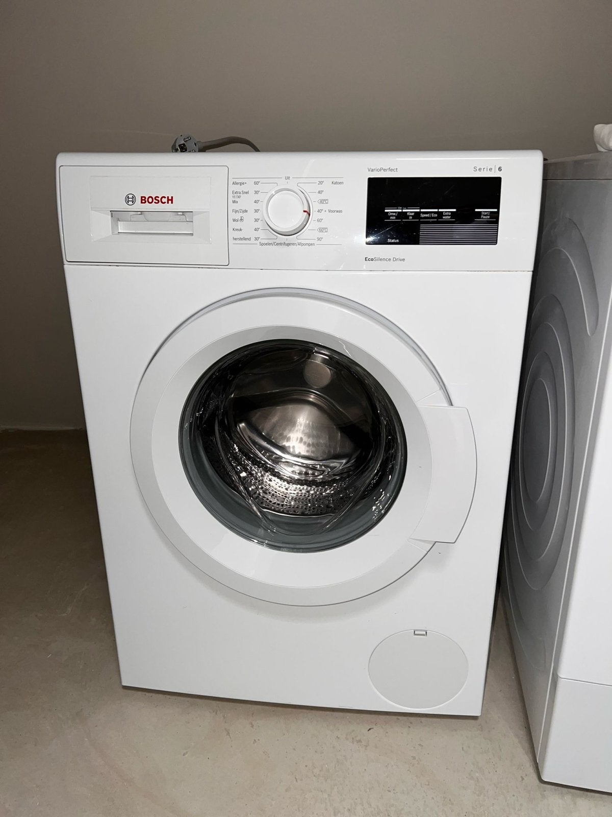 Bosch Wasmachine Serie 6 - Goede staat, werkt perfect, Witgoed en Apparatuur, Wasmachines, Gebruikt, Voorlader, 6 tot 8 kg, 85 tot 90 cm